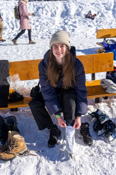 https://www.westtrek.com/wp-content/uploads/2022/05/©Lisanne_Smeele_Rockies_Winter_Classic_2022-18-400x600.jpg