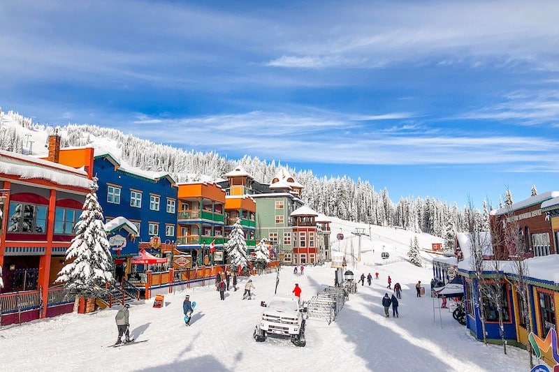 https://www.westtrek.com/wp-content/uploads/2022/05/©SilverStarMountainResort-Village-72.jpg