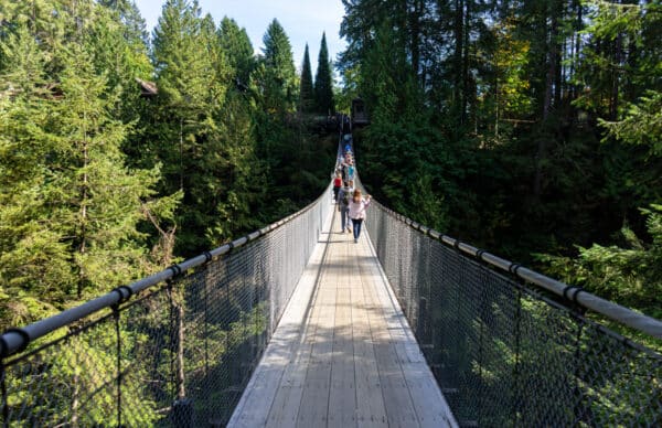 https://www.westtrek.com/wp-content/uploads/2022/07/©Lisanne_Smeele_Capilano_Suspension_Bridge-3-scaled-e1657753438139-600x388.jpg