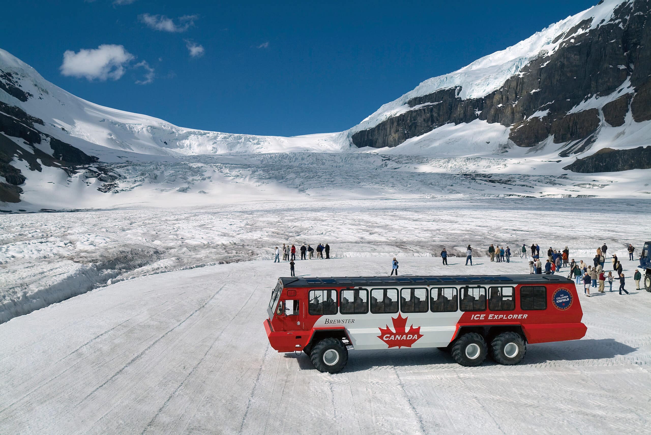 https://www.westtrek.com/wp-content/uploads/2022/11/Athabasca_Glacier_9-1-scaled.jpg