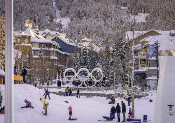 https://www.westtrek.com/wp-content/uploads/2022/11/CreditWhistlerVailResort4-600x422.jpg