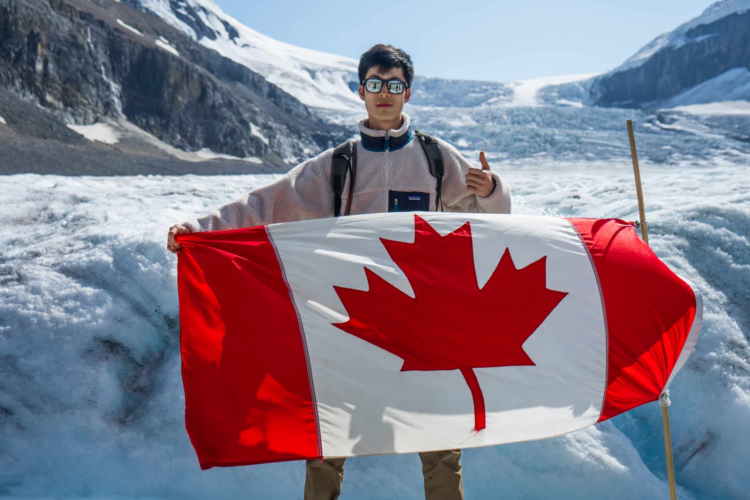 https://www.westtrek.com/wp-content/uploads/2022/11/LisanneSmeele-AthabascaGlacierTours-5-scaled.jpg