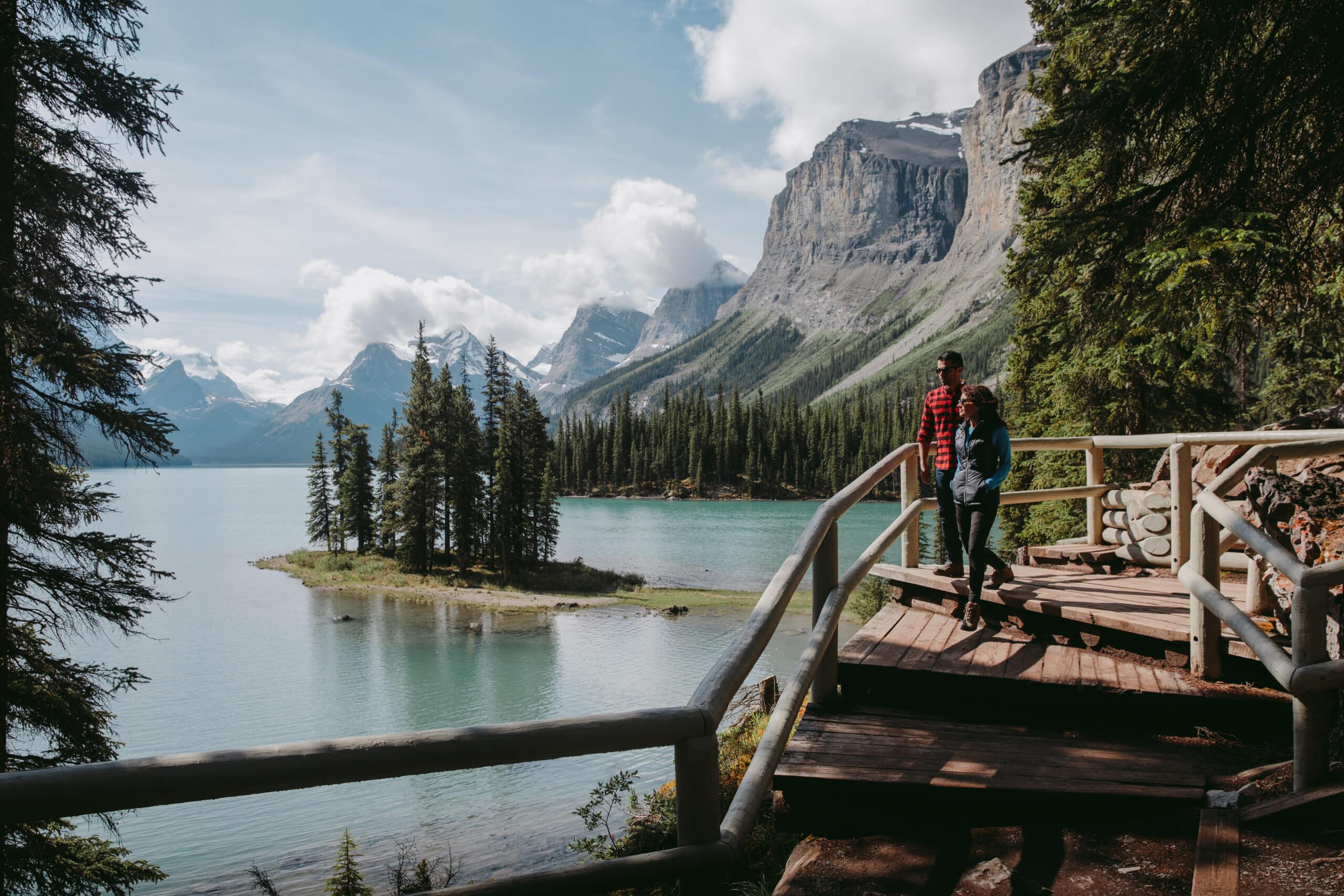 https://www.westtrek.com/wp-content/uploads/2022/11/MaligneLake_PursuitMikeSeehagel-scaled.jpg