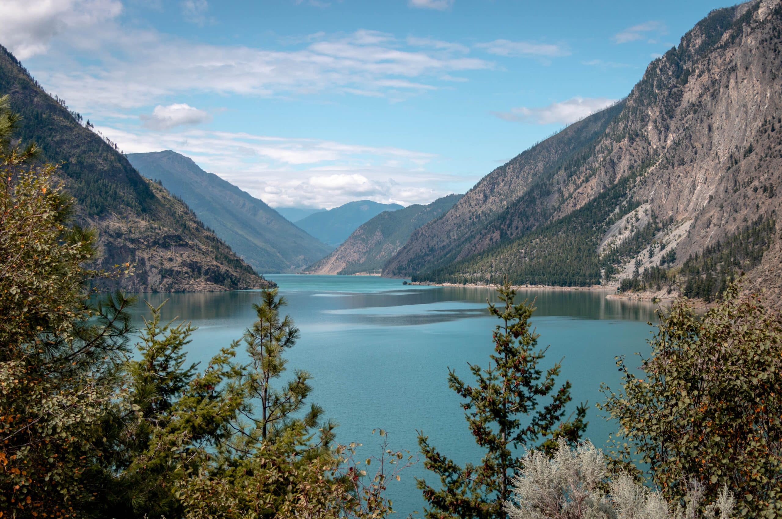https://www.westtrek.com/wp-content/uploads/2022/11/louis-paulin-oz07J1XUIVs-unsplash-scaled.jpg