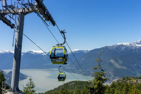 https://www.westtrek.com/wp-content/uploads/2022/11/©DCT-LisanneSmeele-Whistler-SeatoSkyGondola-600x400-1.jpg