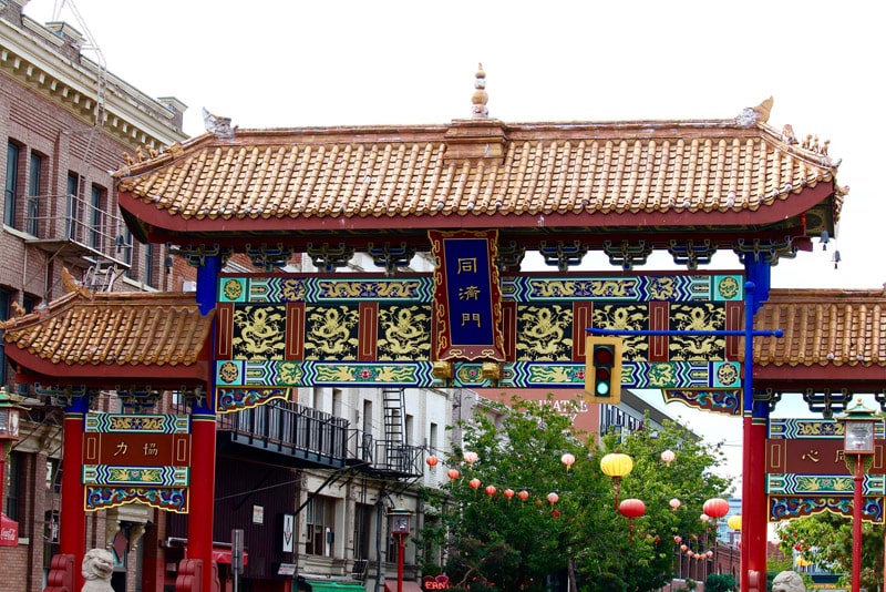https://www.westtrek.com/wp-content/uploads/2023/02/Chinatown23-Off-the-Eaten-Track-Modern-Chinatown-Food-and-History-Tour.jpg