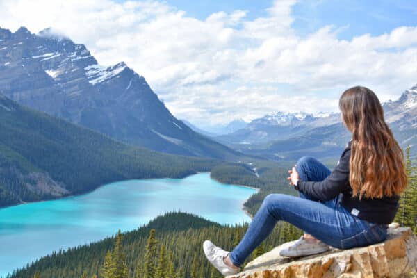 https://www.westtrek.com/wp-content/uploads/2023/04/Peyto_Lake10-600x400.jpg